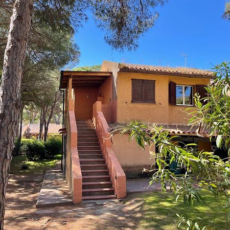 Beach House Calaverde Village Santa Margherita di Pula Bagian luar foto