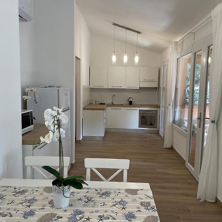 Beach House Calaverde Village Santa Margherita di Pula Bagian luar foto