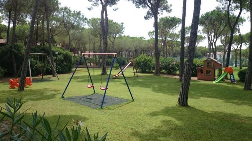 Beach House Calaverde Village Santa Margherita di Pula Bagian luar foto