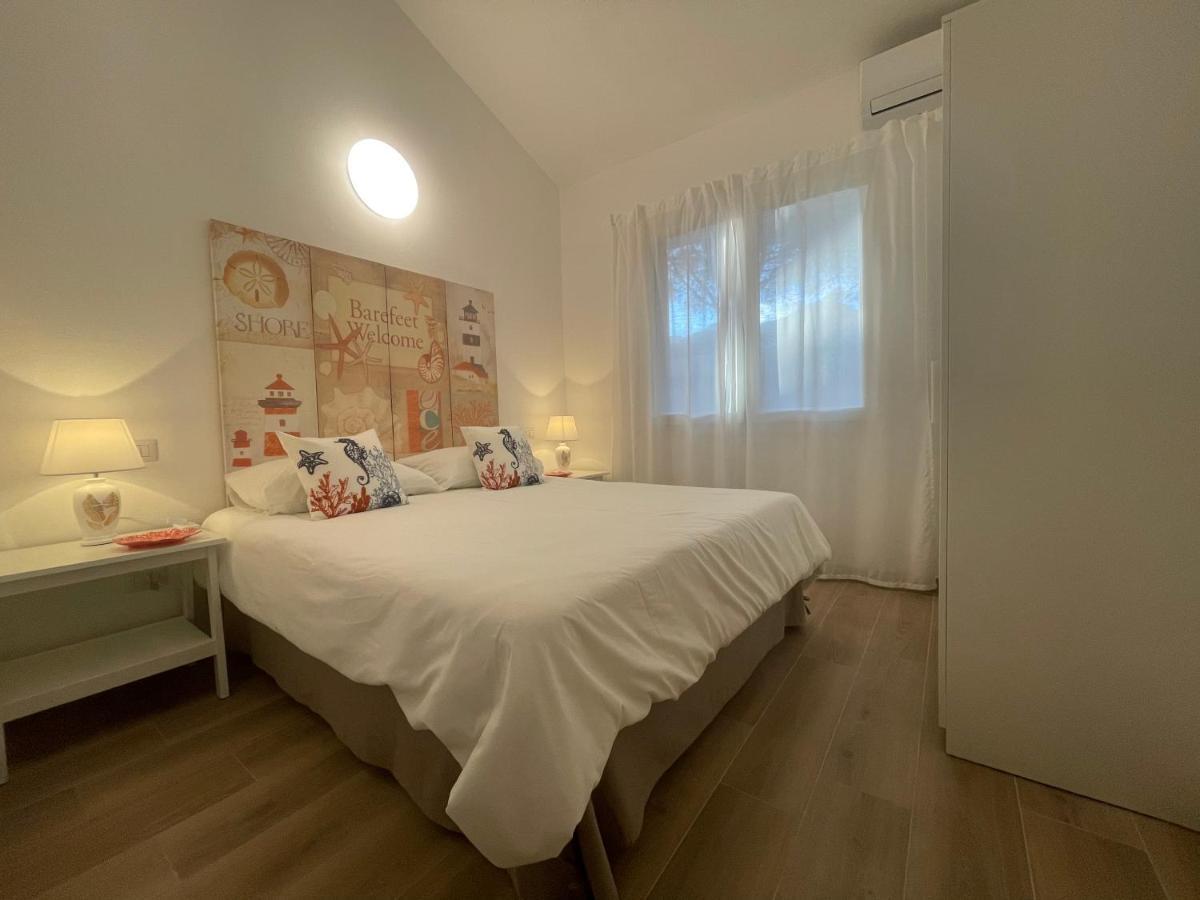 Beach House Calaverde Village Santa Margherita di Pula Bagian luar foto